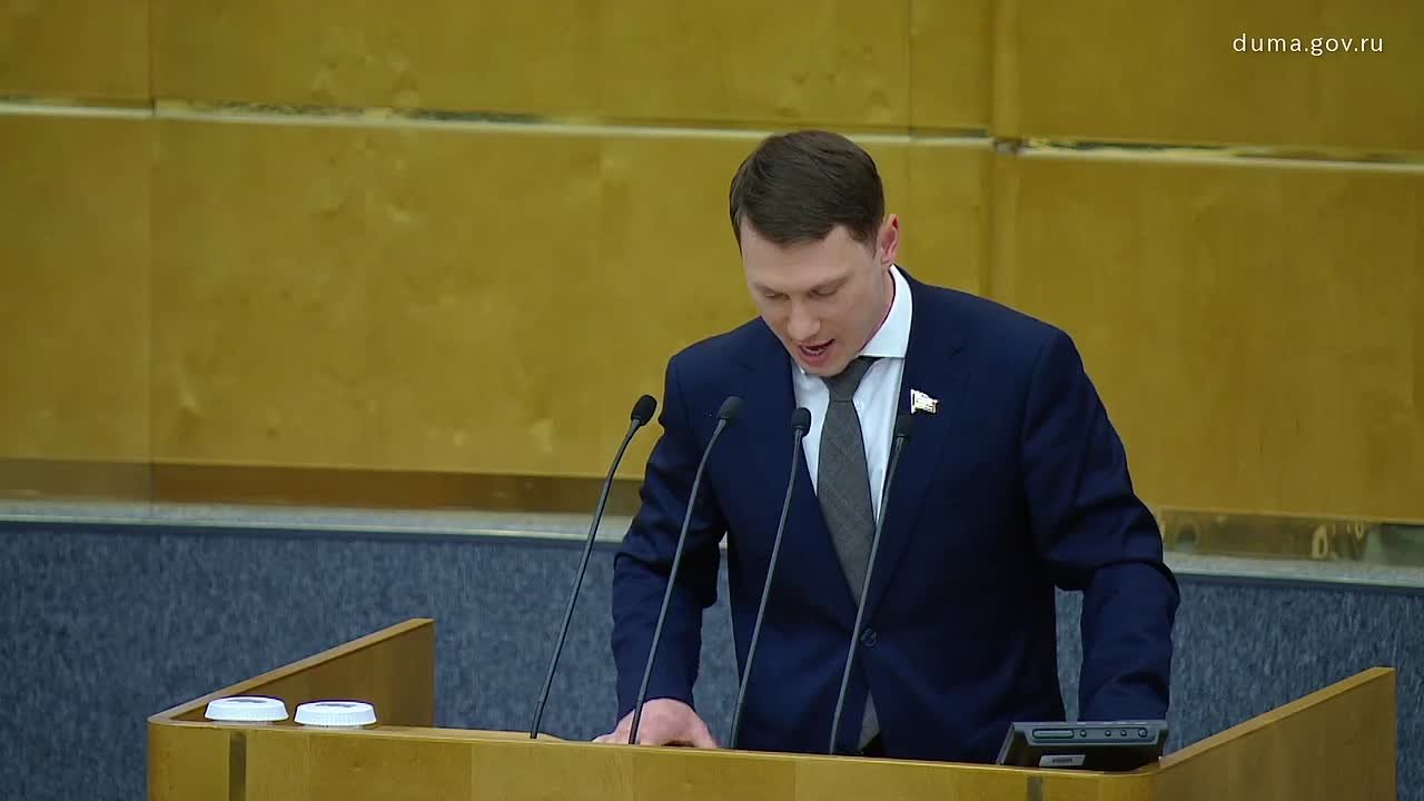 Госдума приняла закон о поддержке развития искусственного интеллекта. Обозначил позицию фракции КПРФ о том, какие риски необходимо учитывать при развитии ИИ в России.