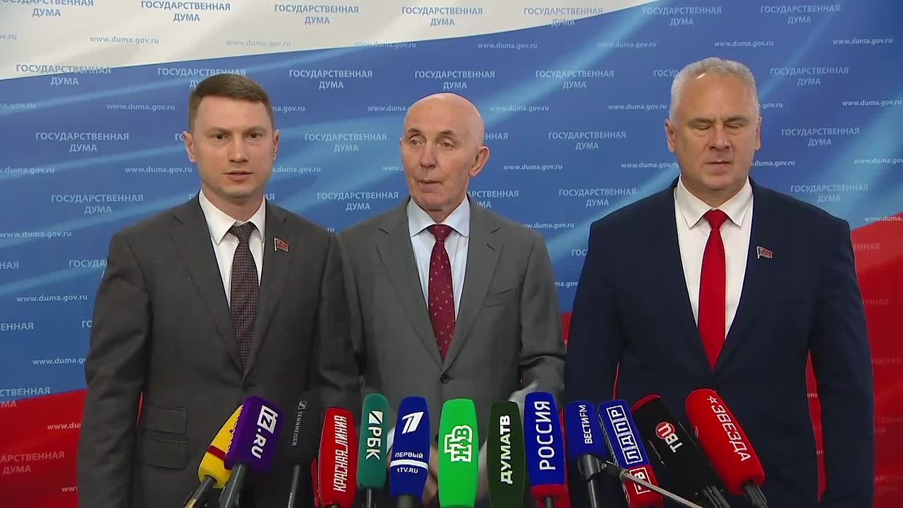 Фракция КПРФ, даже работая в меньшинстве, может добиваться результатов. О некоторых итогах нашей работы и о том, за что КПРФ продолжит бороться, — в пресс-подходе фракции.