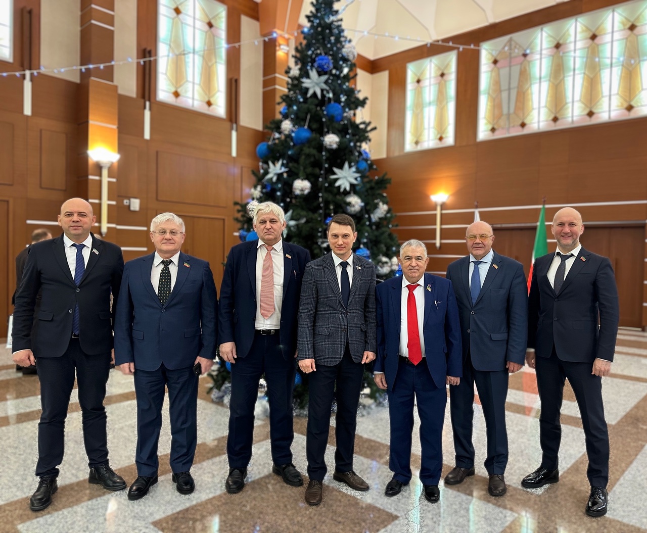 Сегодня принял участие в пятидесятом заседании Государственного Совета Республики Татарстан шестого созыва, в рамках которого были подведены итоги деятельности республиканского парламента в 2023 году.