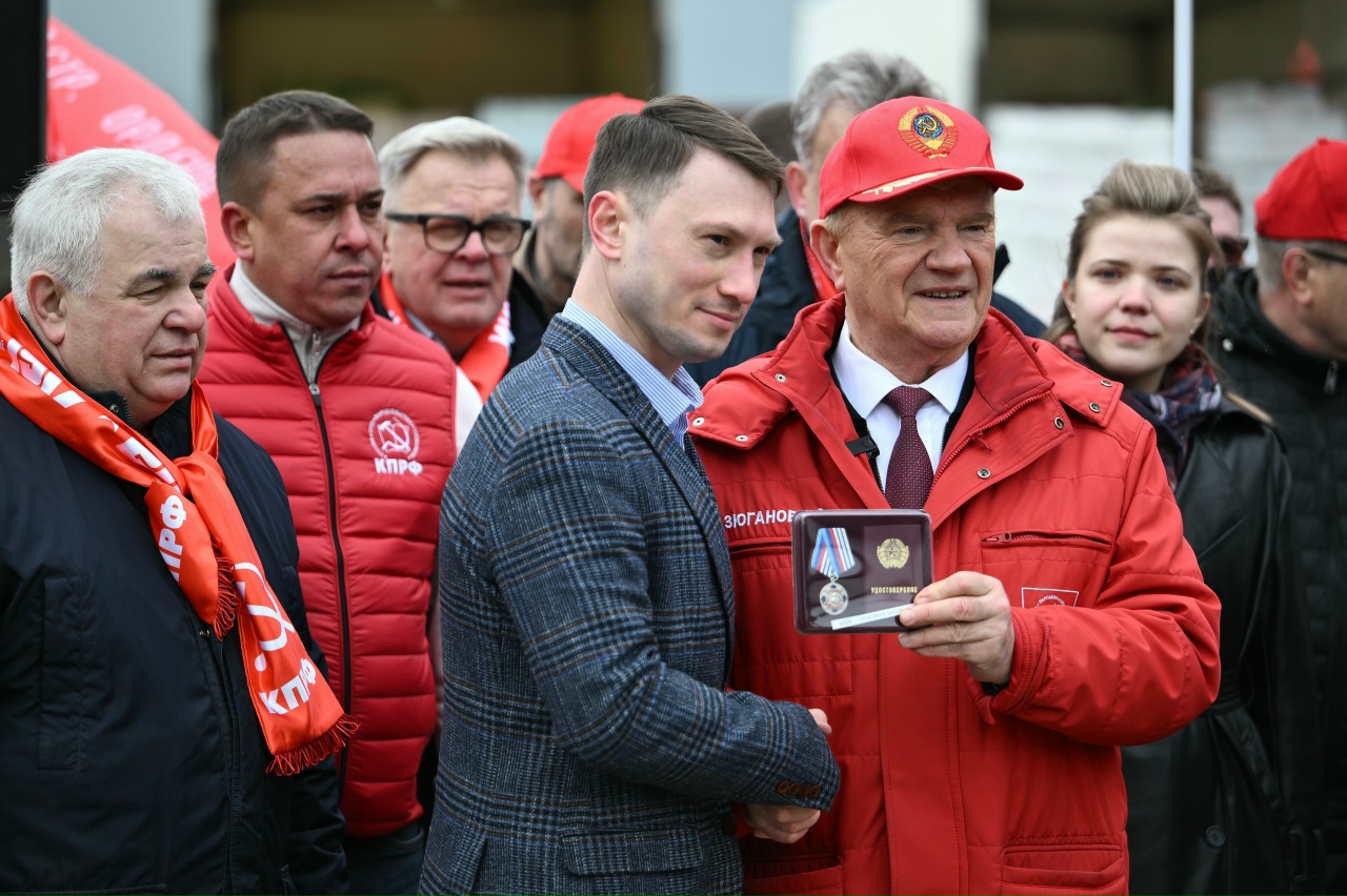 152-й гуманитарный конвой КПРФ в зону СВО